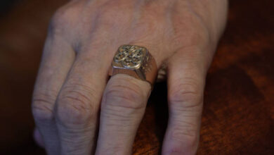 خاتم لجلب الأخبار